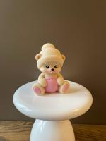 Карапуз мишка с соской