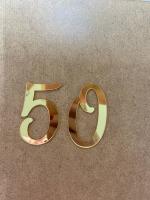 Топпер / Цифра 5 и 0 (Золотой акрил) без ножки