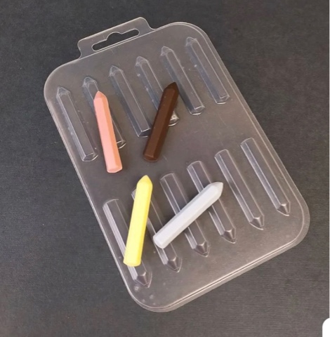 Форма пластиковая "Карандаши 12шт"