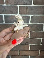 Зайка на самолете 9см 2d