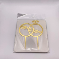 Топпер / Свадебные кольца с алмазом №2 Mr/Ms (Золотой акрил)