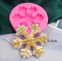 Силиконовая форма снежинка 6,7*6,7 см