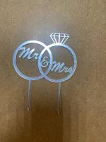 Топпер / Свадебные кольца с алмазом №2 Mr/Ms (Серебрянный акрил)