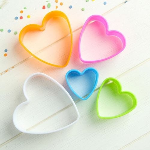 Набор пластиковых вырубок "Сердце", 5 шт