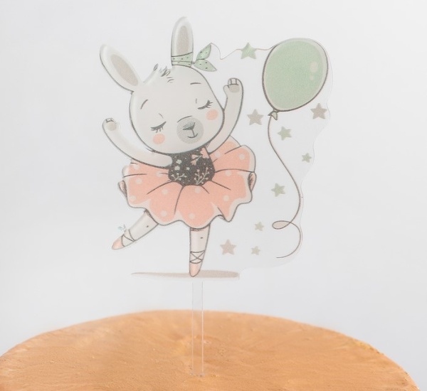 Топпер на торт 13,5x8 см "Танцуюший зайчик"