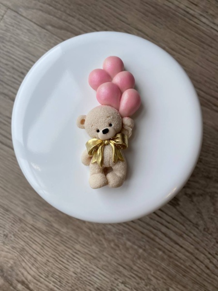 Мишка с шариками 2D