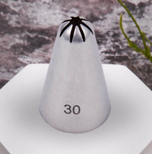 Насадка кондитерская №30 «Закрытая звезда 8 лучей»