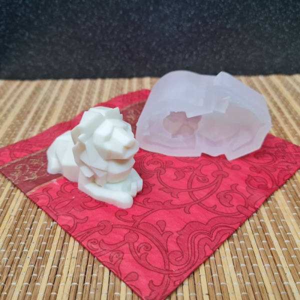 Силиконовая форма Лев геометрический