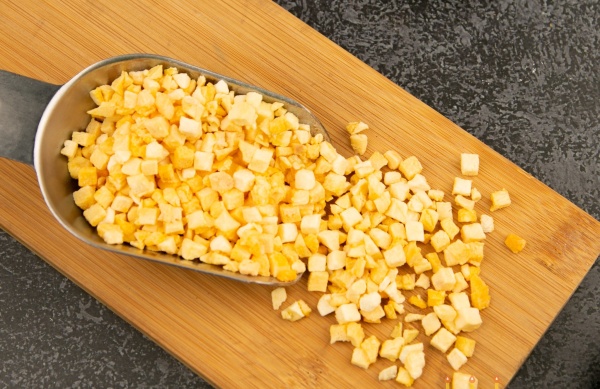 Манго сублимированной сушки, кусочки 15 гр.