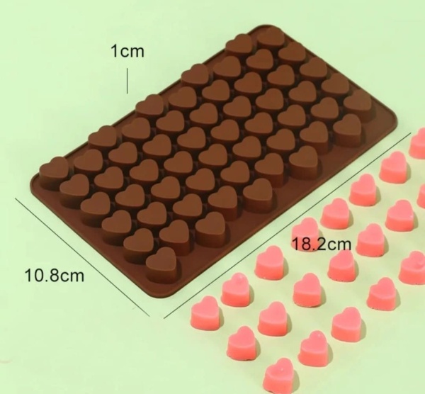 Форма силиконовая для шоколада "Сердечки мини" 55 ячеек 18*11 см