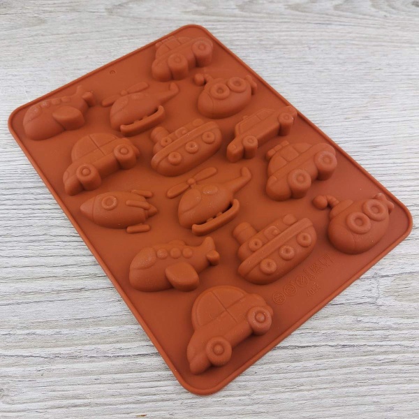 Силиконовая форма для льда и шоколада транспорт