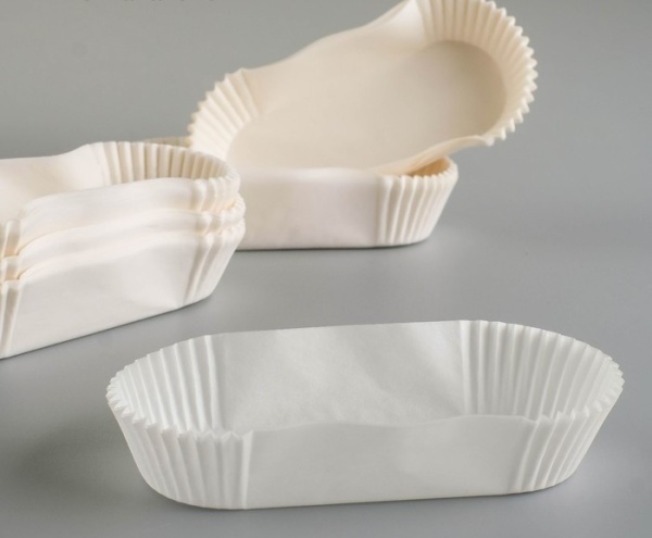 Форма для выпечки овал, белая, 4х10,5х2,5 см (27шт)