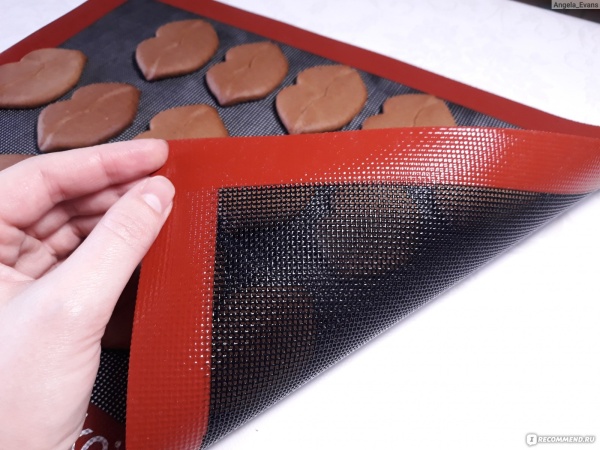 Силиконовый перфорированный коврик, 30х40 см