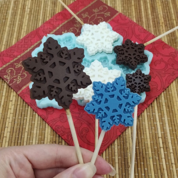 Силиконовая форма №66 "Снежинки"