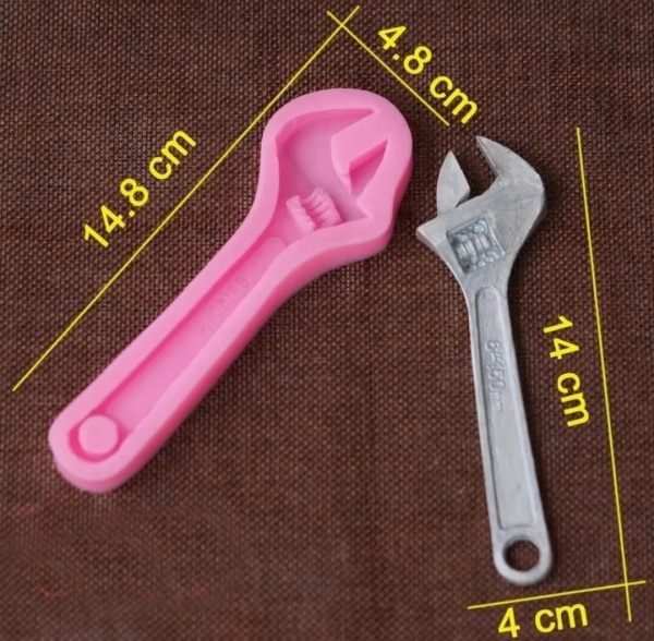 Силиконовая форма "Ключ строительный"