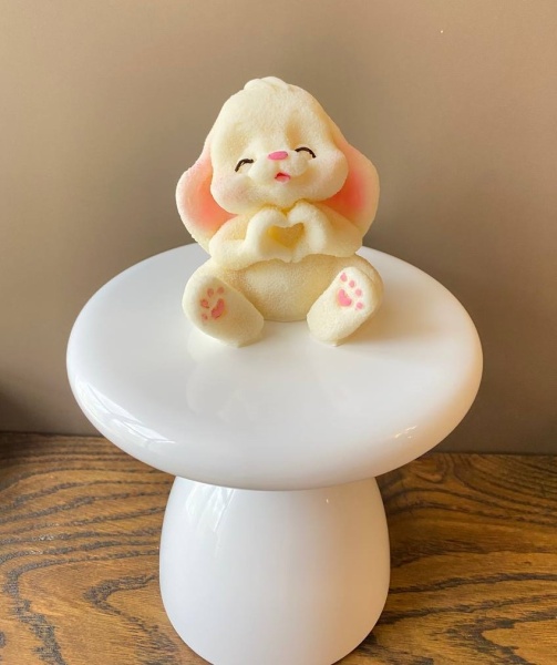 Зайка лайкер *1 беленький