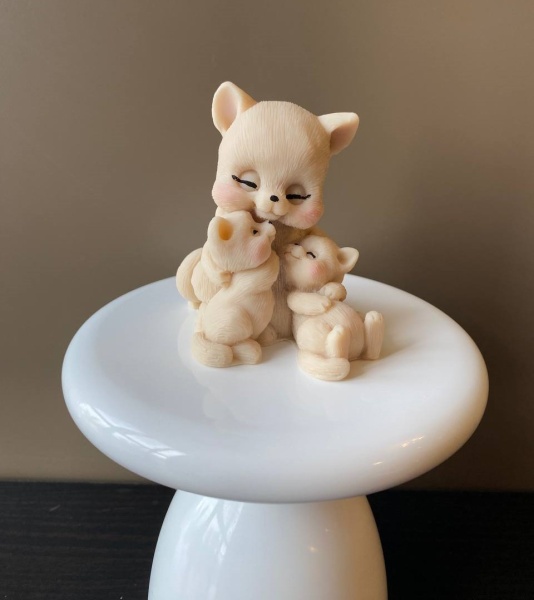 Мама с котятами